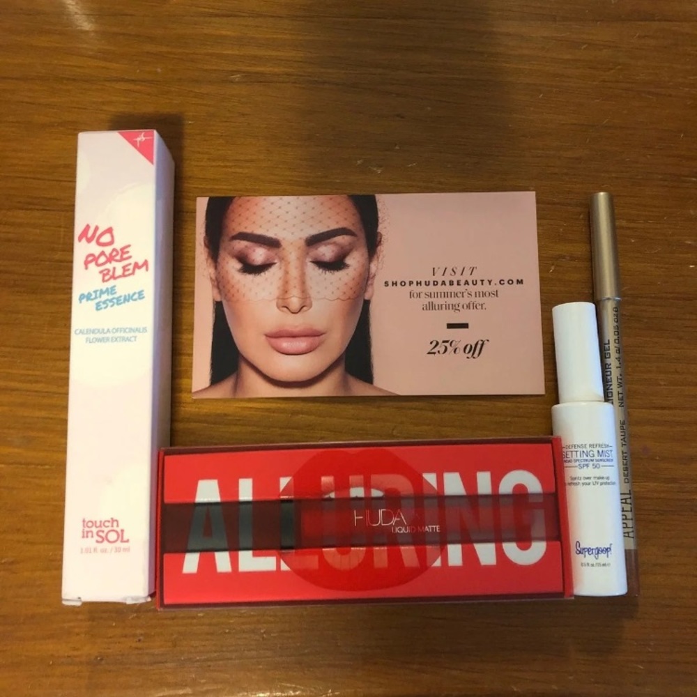 Makeup bundle